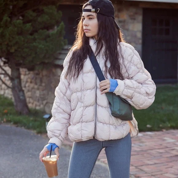 NWT Free People x FP Movement Pippa Scrunchy Glossy Packable Puffer Jacket - Picture 8 of 15